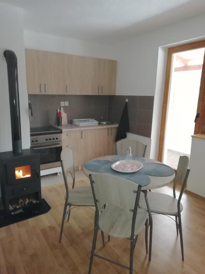 Tratincica Apartment Tjentiste Ngoại thất bức ảnh
